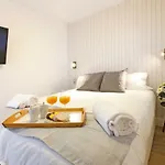 Picasso Boutique Апартаменти *
