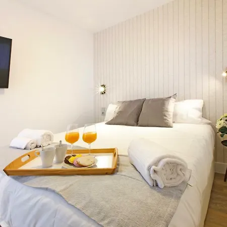 Picasso Boutique Apartament *